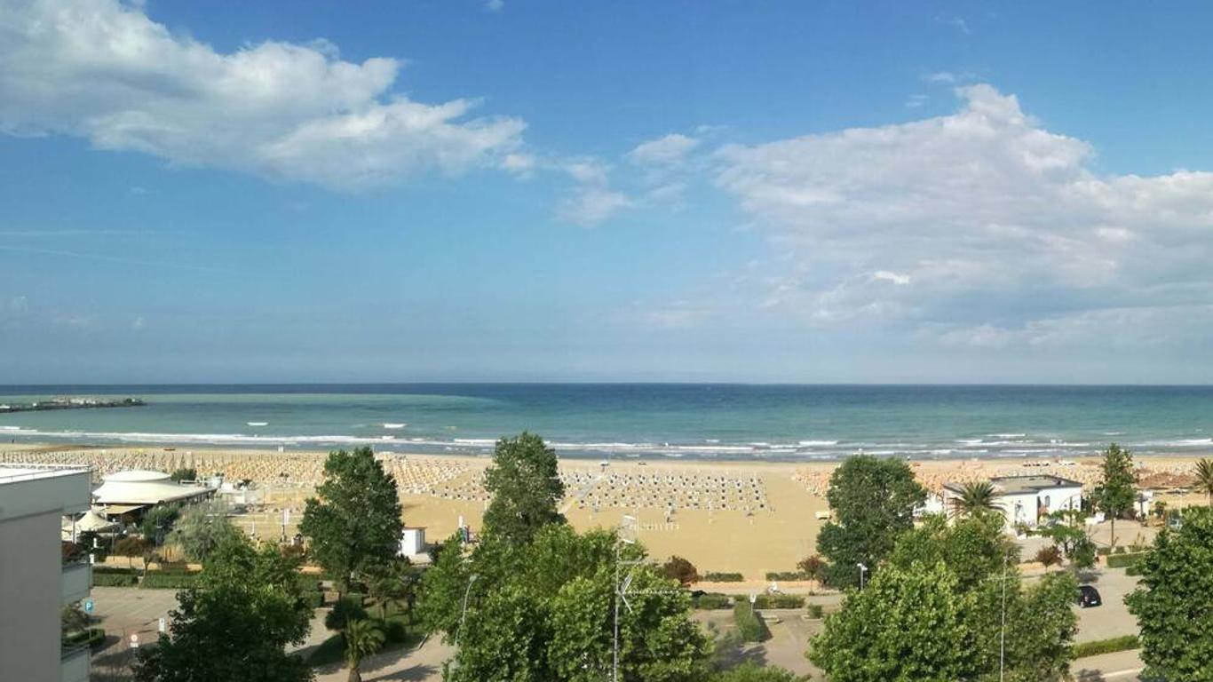 Nuovo Hotel Settibi 20m Dalla Spiaggia