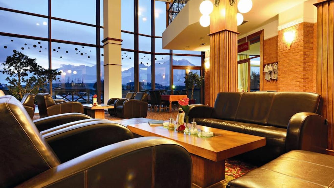 Hotel International