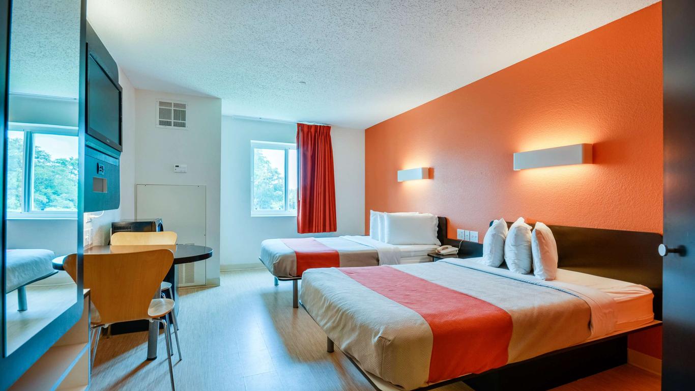 Motel 6 Biloxi Ms - Beach