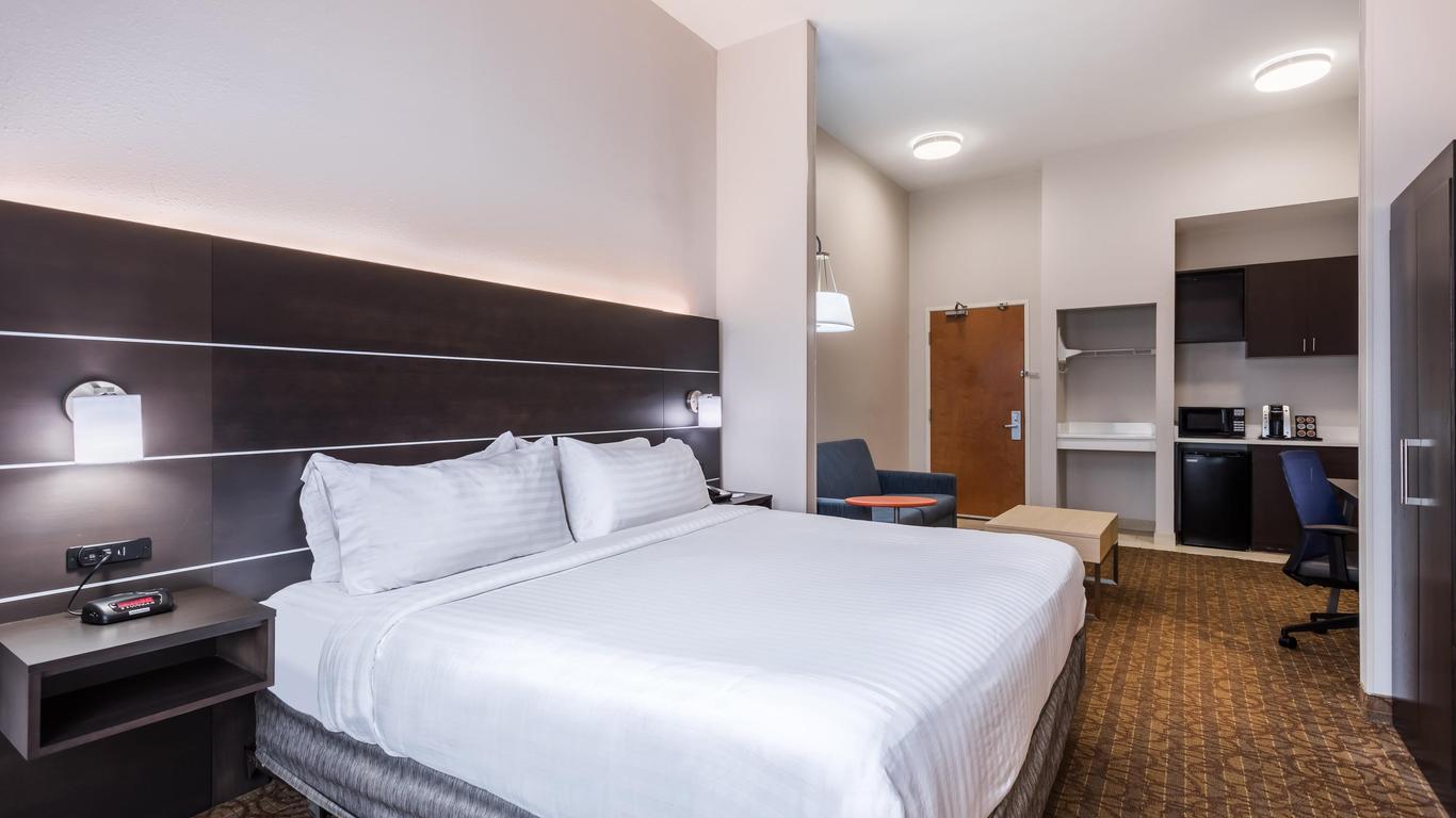 Holiday Inn Express & Suites Bremen