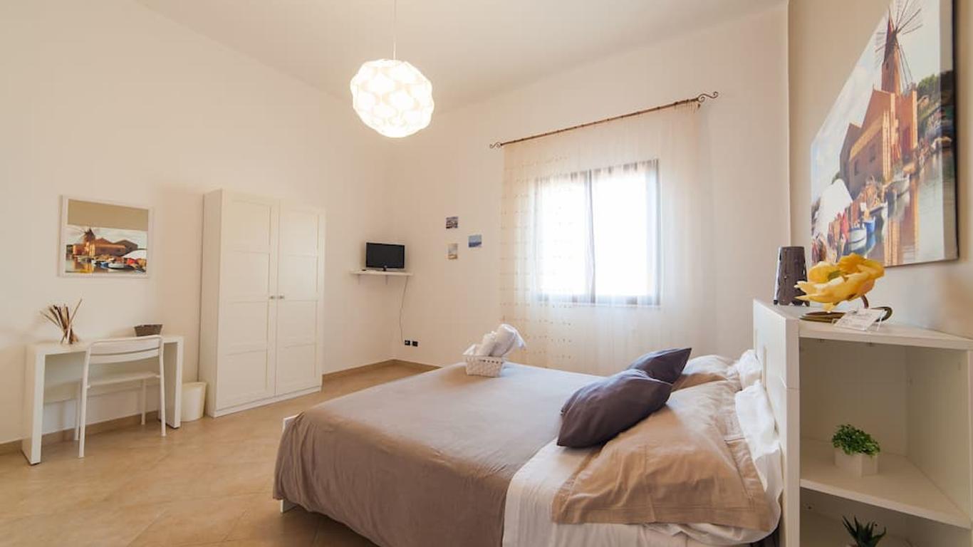 Bed & Breakfast Bianco Sale
