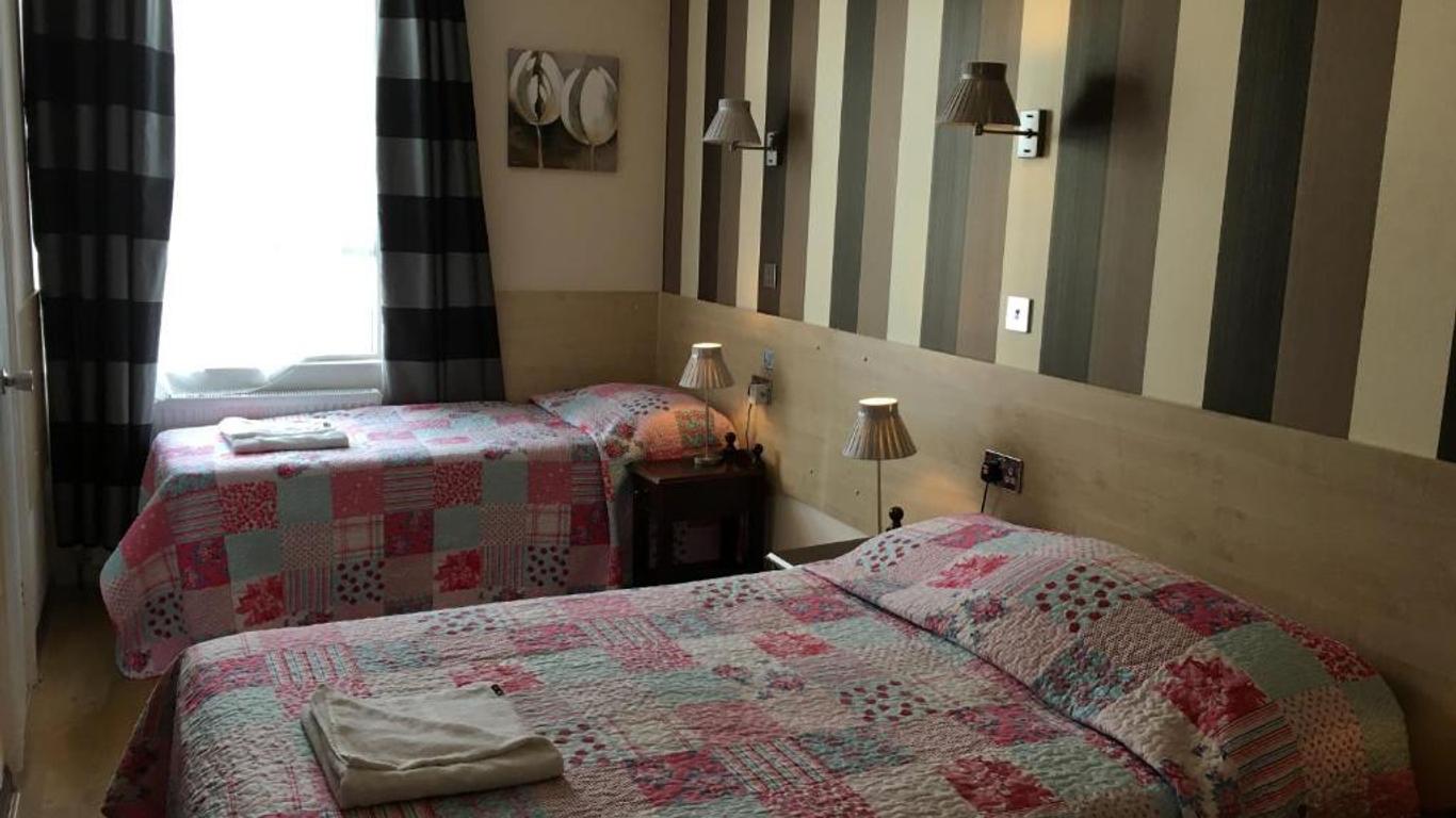 St George Hotel