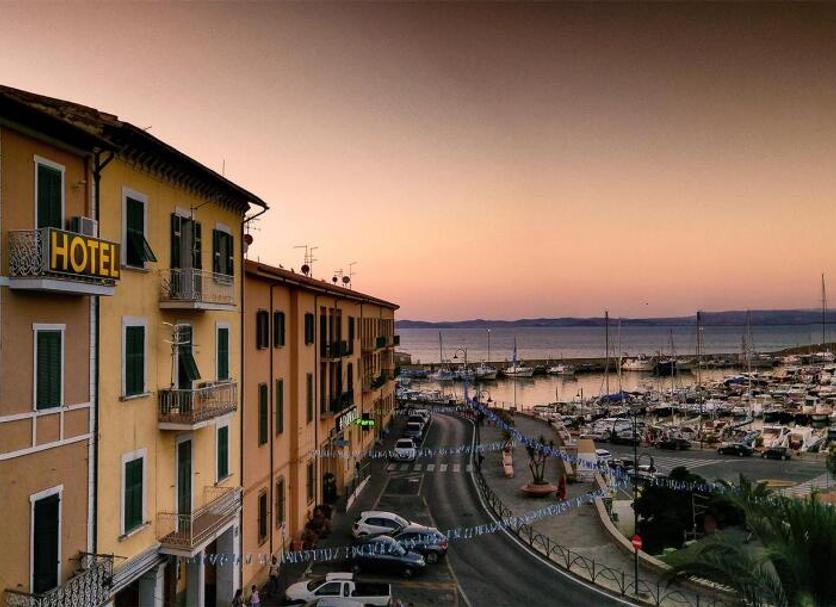 Vista esterna Foto