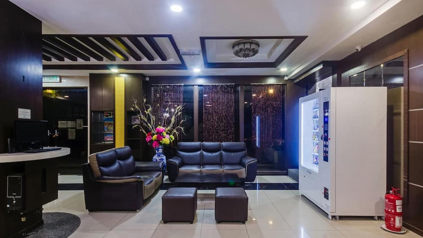 OYO 89948 Hotel Masai Utama