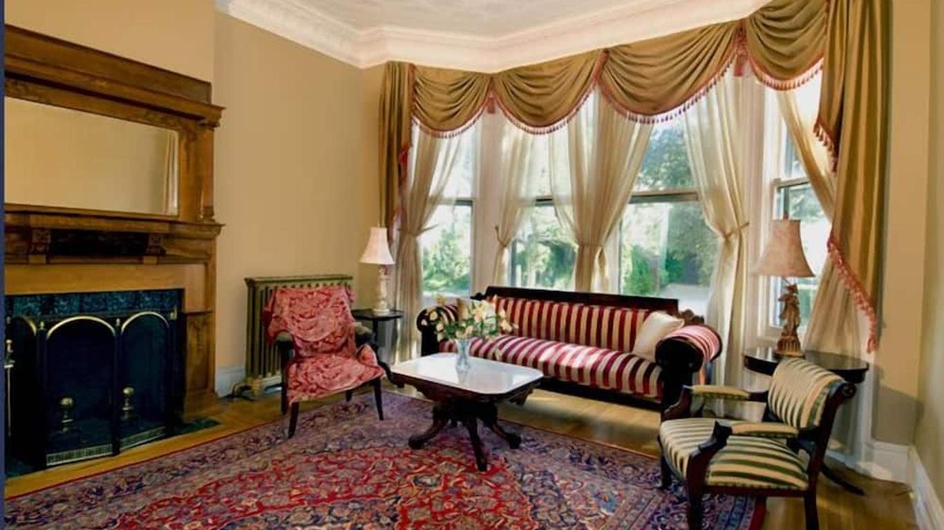 A Kingston B&B at the Thomas L Southwick House