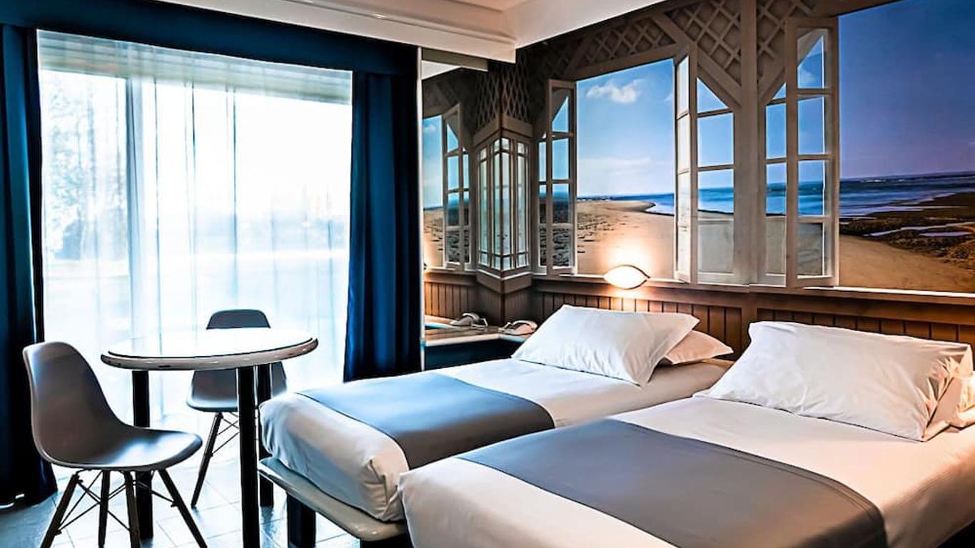 Business Hotel
