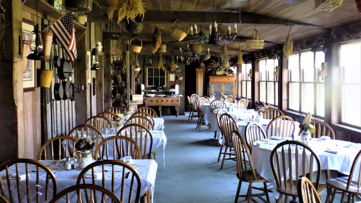 Watson Estate Bnb & Deer Creek Winery