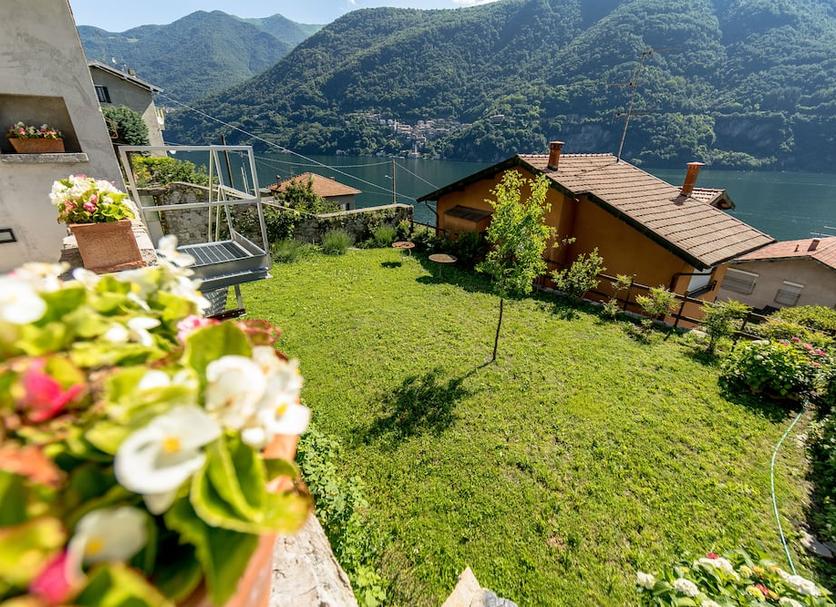 Vista esterna Foto