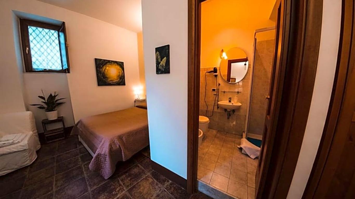 Cataneasy Rooms