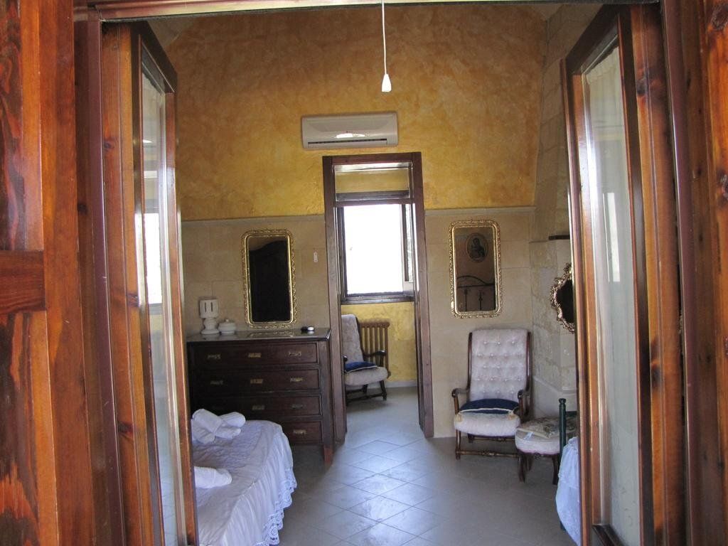 Altro