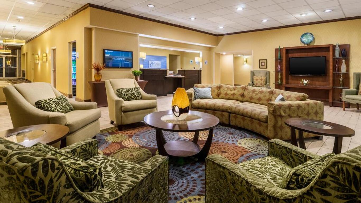 Holiday Inn Express Charleston-Civic Center