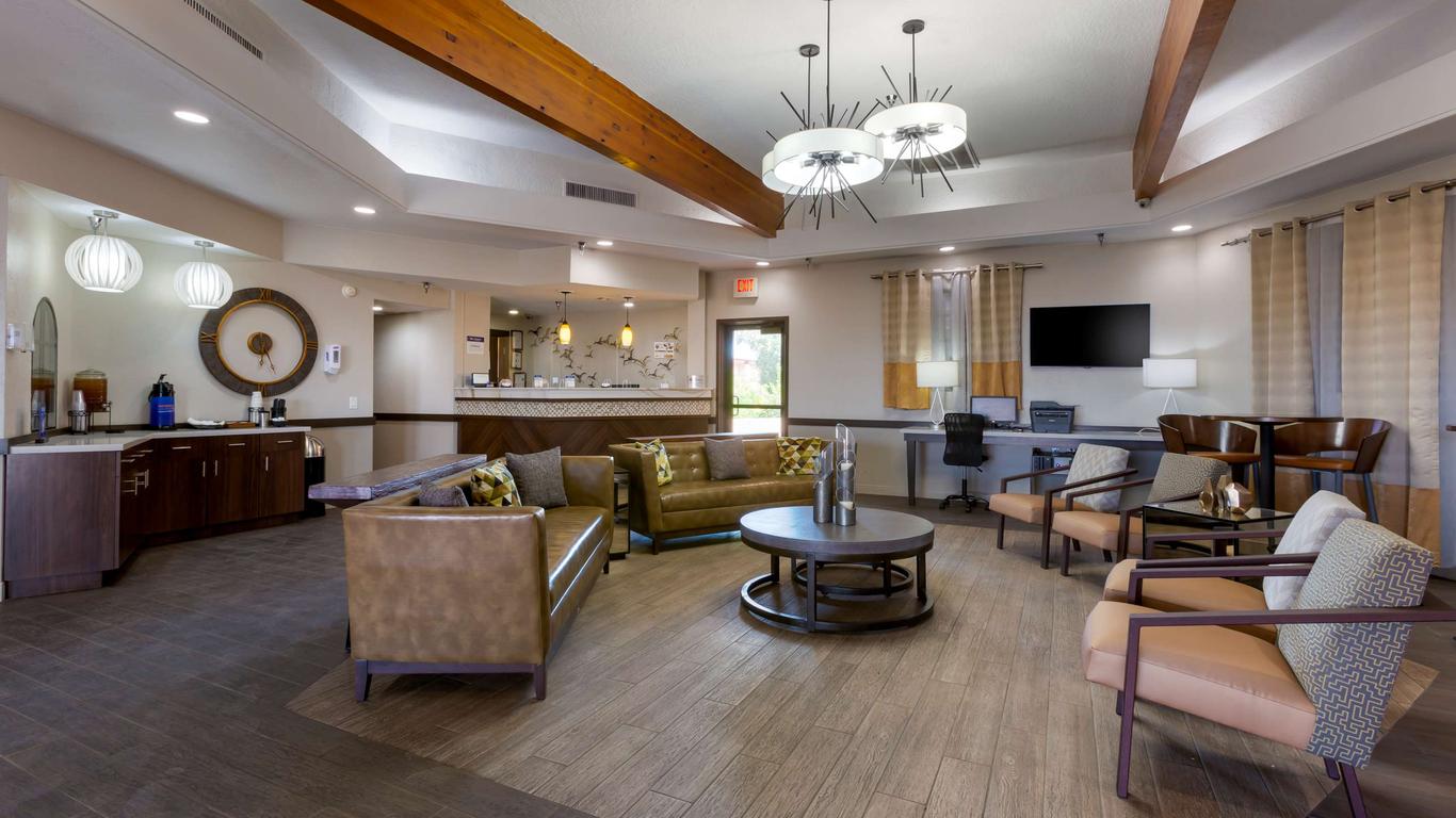 Best Western Phoenix Goodyear Inn