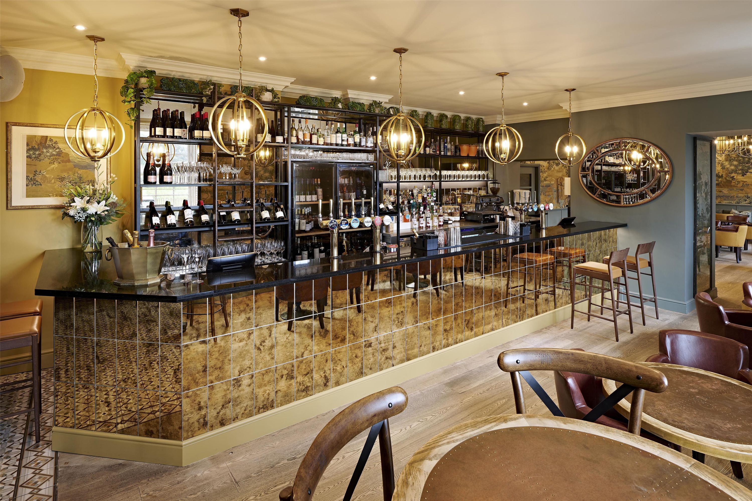 Bar
