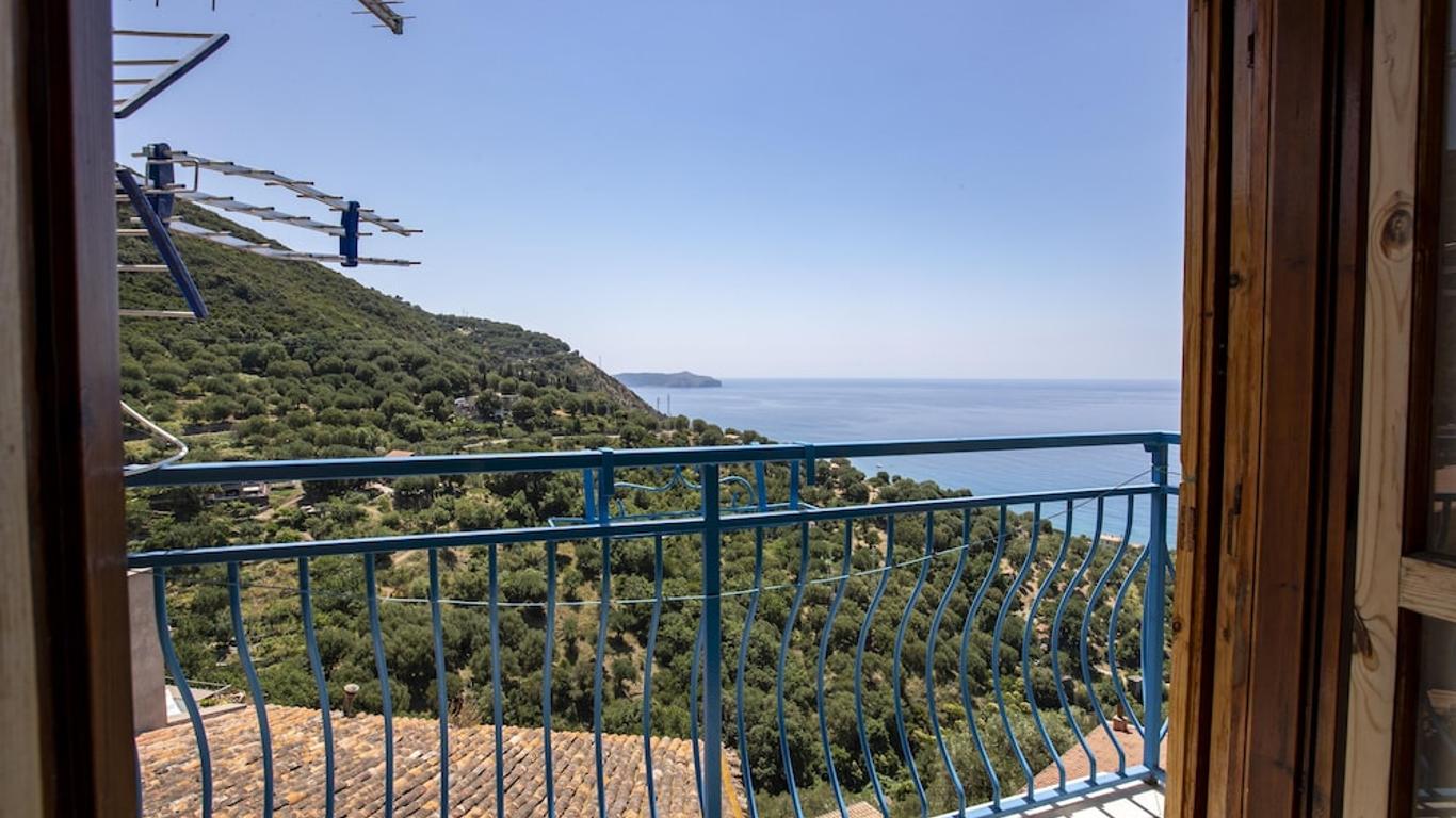 La Casa sul Blu Albergo Diffuso