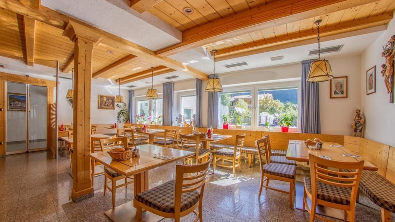 Hotel Adler