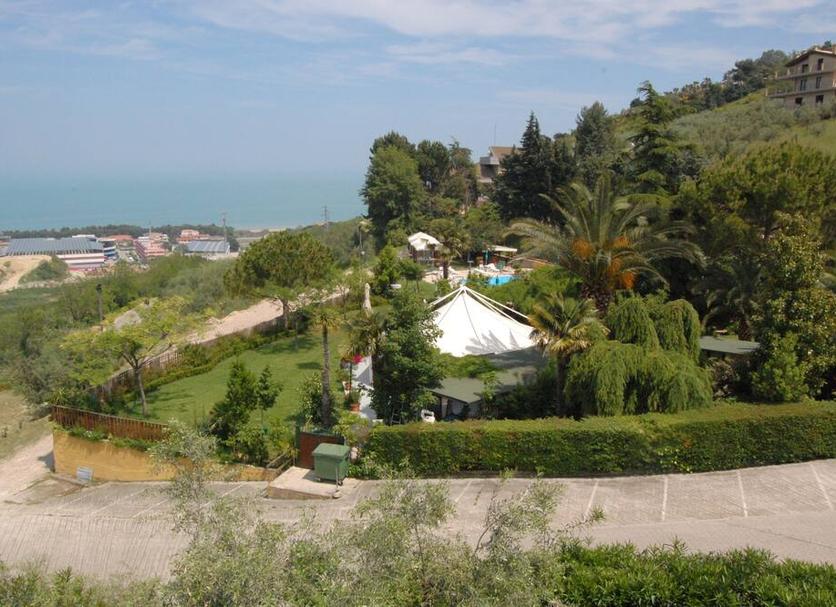 Vista esterna Foto
