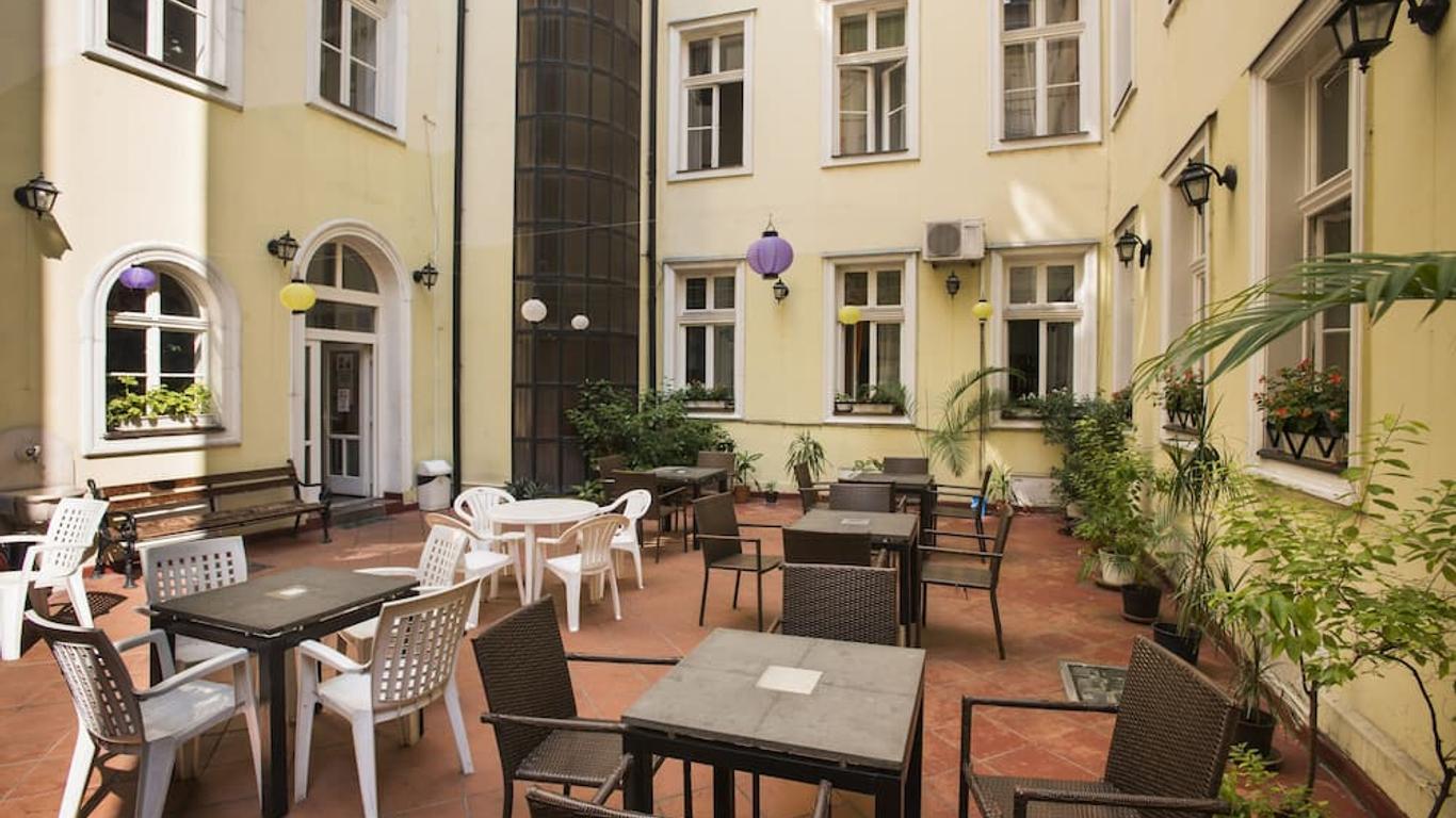 Mp Hostel Budapest