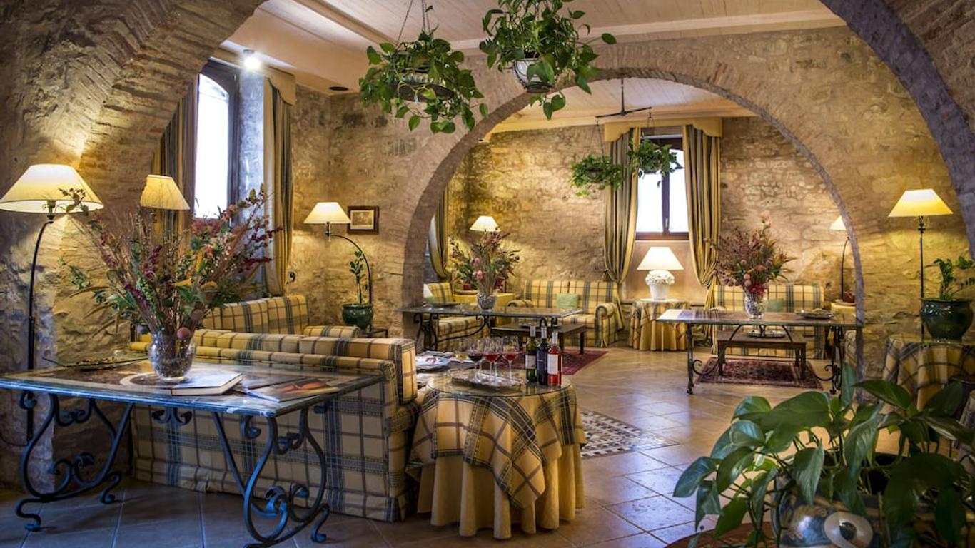 Relais Abbazia Santa Anastasia Resort & Winery