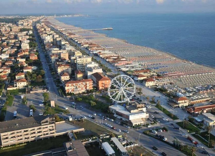 Vista esterna Foto