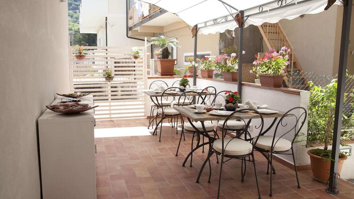 Donna Rosa Accommodation