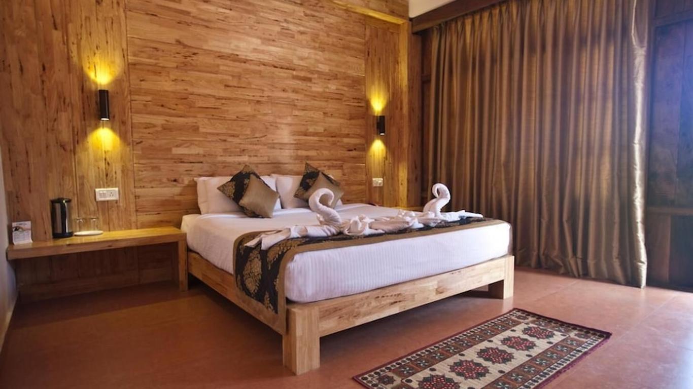 Symphony Palms Beach Resort And Spa
