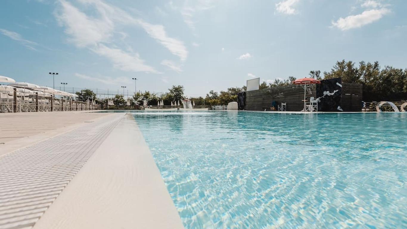 Natural Village Resort
