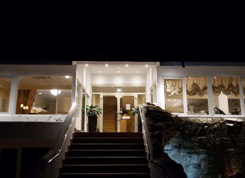 Ingresso dell'hotel Foto