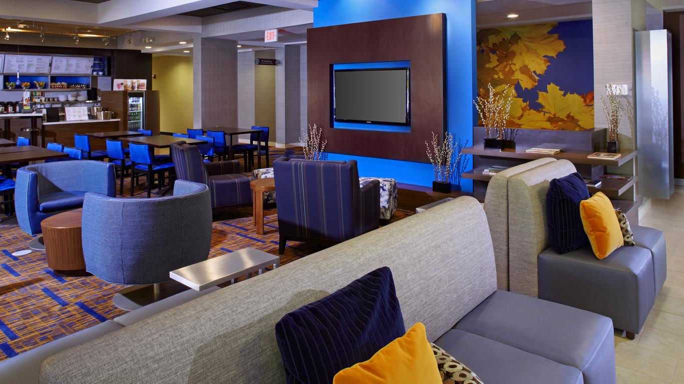 Courtyard by Marriott Newark Granville