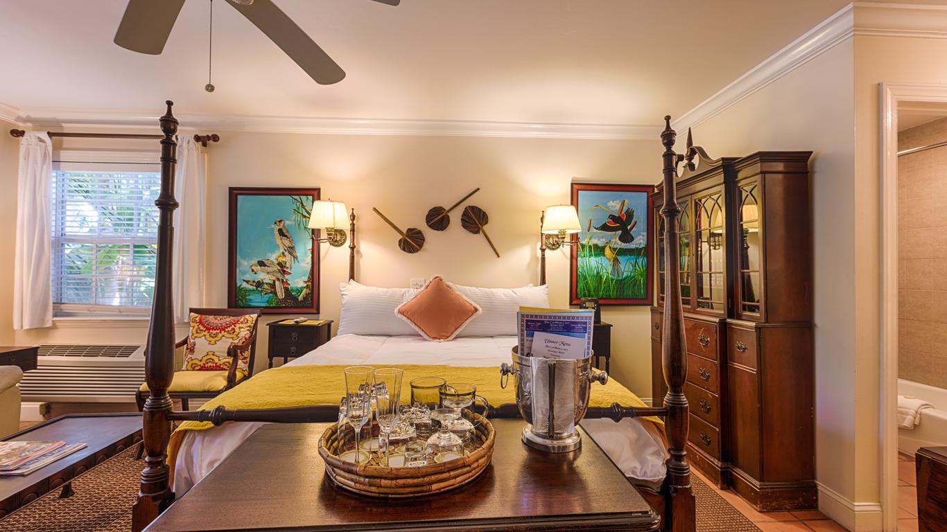 The Caribbean Court Boutique Hotel