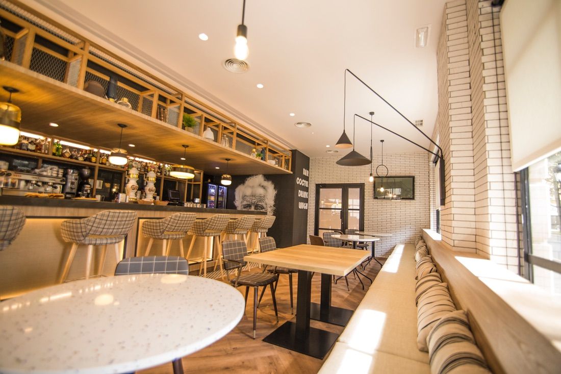 Bar