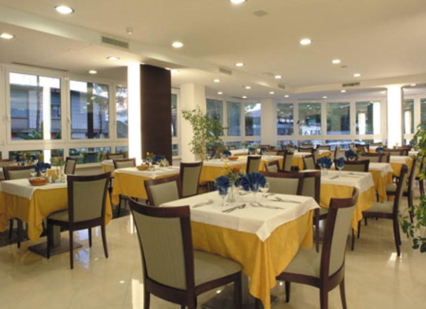 Sala pranzo Foto