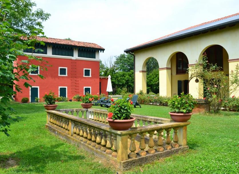 Vista esterna Foto