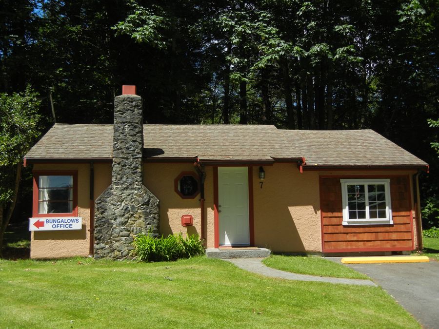 Malahat Bungalows Motel da 79 €. Motel a Malahat - KAYAK