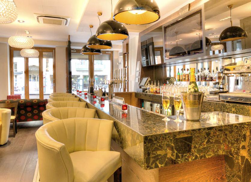 Bar Foto
